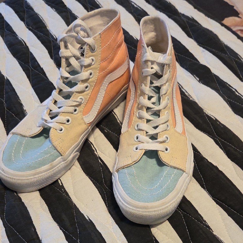 VANS Hightop Sneaker